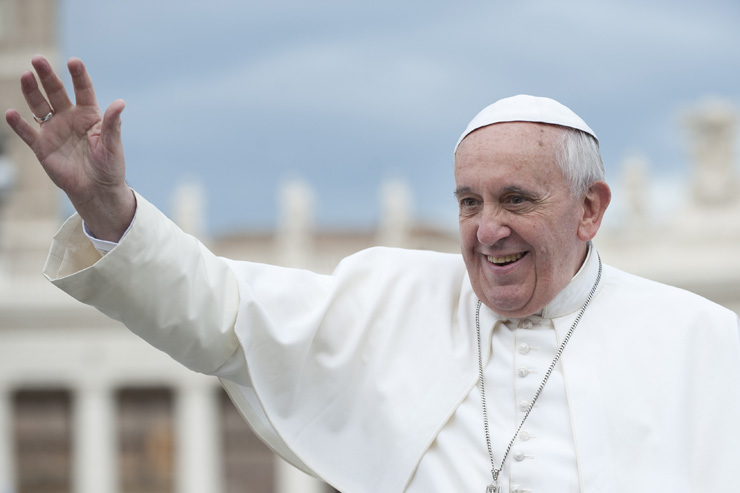 Pope Francis (neneo / Shutterstock.com)